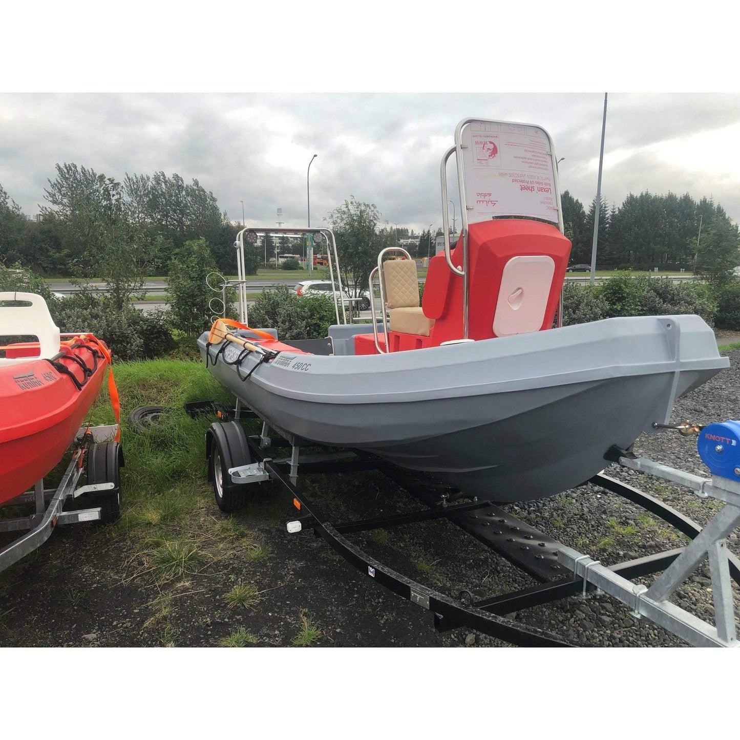 Bátur Kontra 450CC m.kerru