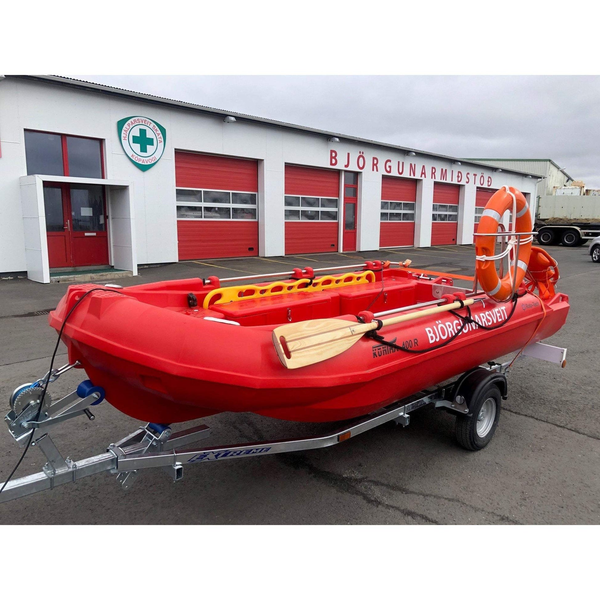 Bátur Kontra 400R Rauður Björgunarsveit M/kerru